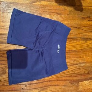 Aurola purple Shorts